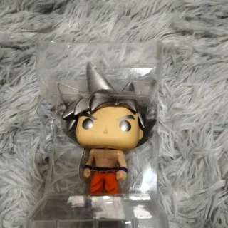Funko Pop Goku Ultra Instinto 386