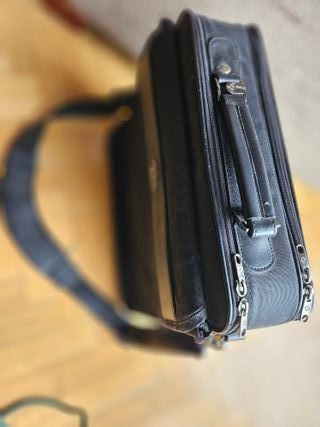 Maletín Samsonite Negro