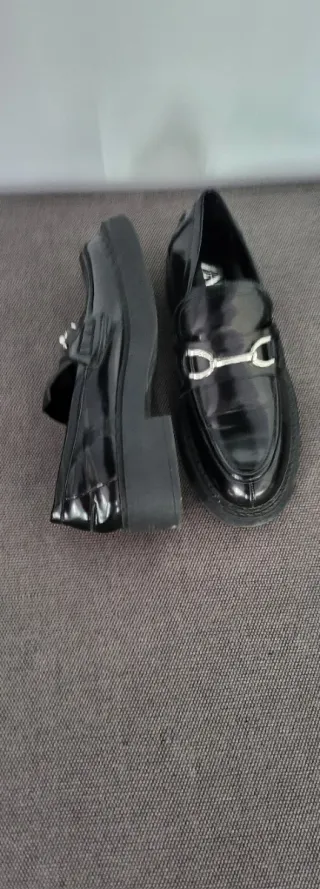 Zapatos Zara Negro Talla 39