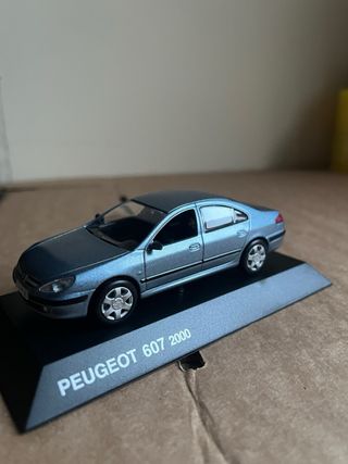 Peugeot 607 1:43