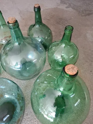 Damajuanas de cristal antiguas