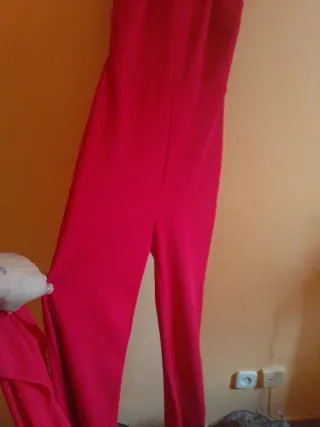 Mono elegante + Chal,rojo talla XS
