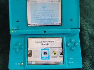 Nintendo DSi azul