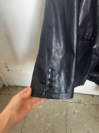 Americana efecto piel Stradivarius Talla M