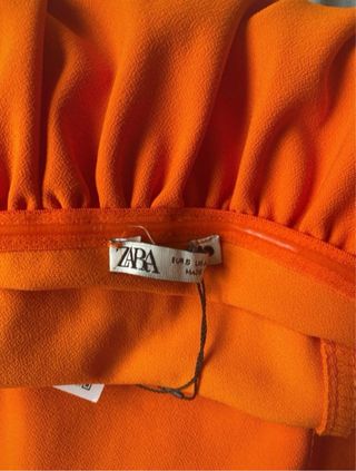 Top Zara Naranja Hombros Descubiertos