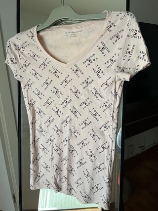 Camiseta Tommy Hilfiger Logo XS/34/6 Rosa