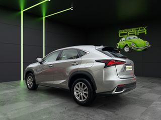 Lexus NX 300h Eco 2WD 145 kW (197 CV)