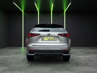 Lexus NX 300h Eco 2WD 145 kW (197 CV)