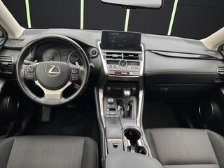 Lexus NX 300h Eco 2WD 145 kW (197 CV)