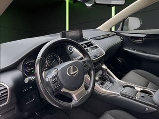 Lexus NX 300h Eco 2WD 145 kW (197 CV)