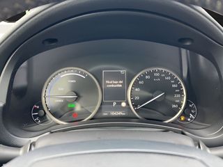 Lexus NX 300h Eco 2WD 145 kW (197 CV)