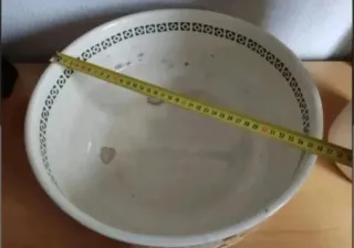 Antiguo aguamanil y jofaina