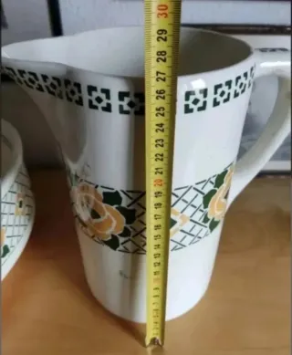 Antiguo aguamanil y jofaina