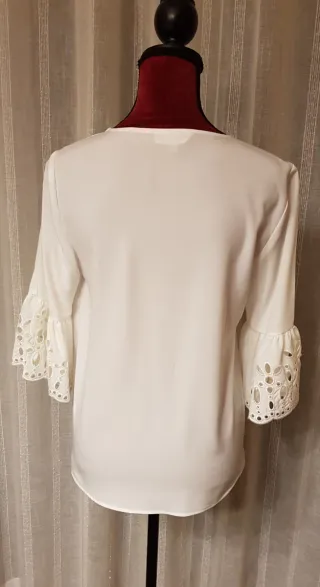 Blusón blanco Calvin Klein T38