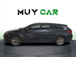 Hyundai i40 CW 1.7 CRDI BlueDrive Tecno Sky DCT 104 kW (141 CV)