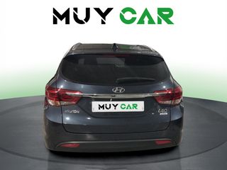 Hyundai i40 CW 1.7 CRDI BlueDrive Tecno Sky DCT 104 kW (141 CV)