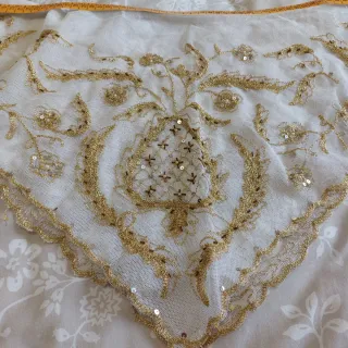 Delantal y Manteleta Fallera Niña Oro