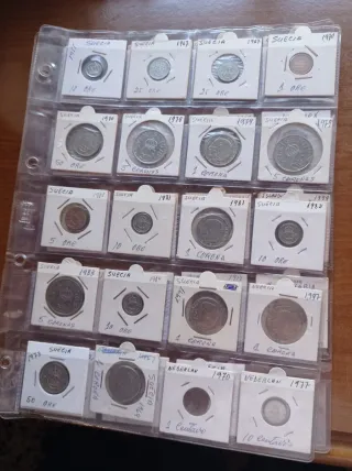 Lote 30 ) 28 Monedas Extranjeras Varios países