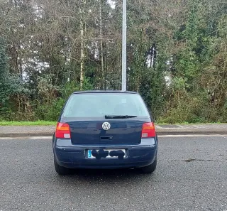 Volkswagen Golf 2003