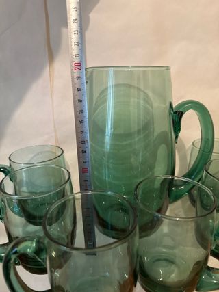Jarra y 5 vasos cristal verde