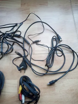 Transformador y Cables Varios