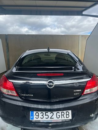 Opel Insignia 2010