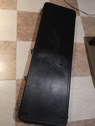 Bajo Jazz Bass NO Fender