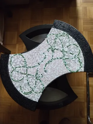 Mesa centro mosaico piedra y madera