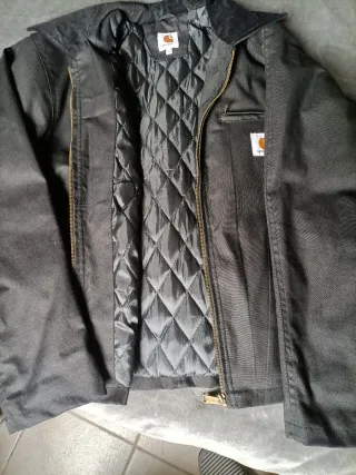 Chaqueta Carhartt Detroit Negra