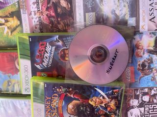 Xbox 360 con 2 controller e giochi