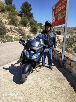 Suzuki Burgman 650 Executive 2006