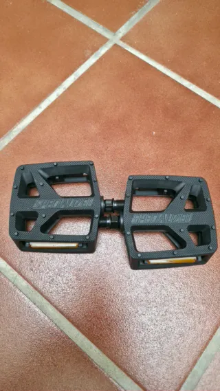 Pedales Specialized negros