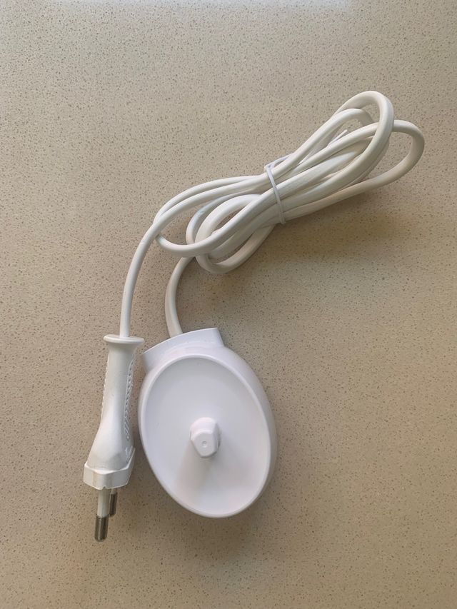 Cepillo Eléctrico Oral-B Braun Rojo