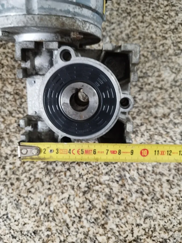 Motor reductor AEG 230V