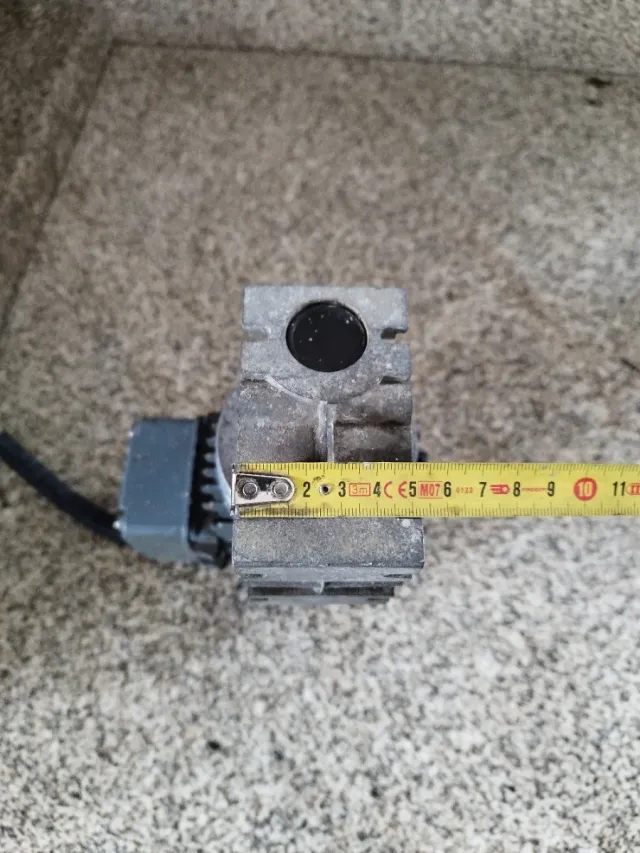 Motor reductor AEG 230V