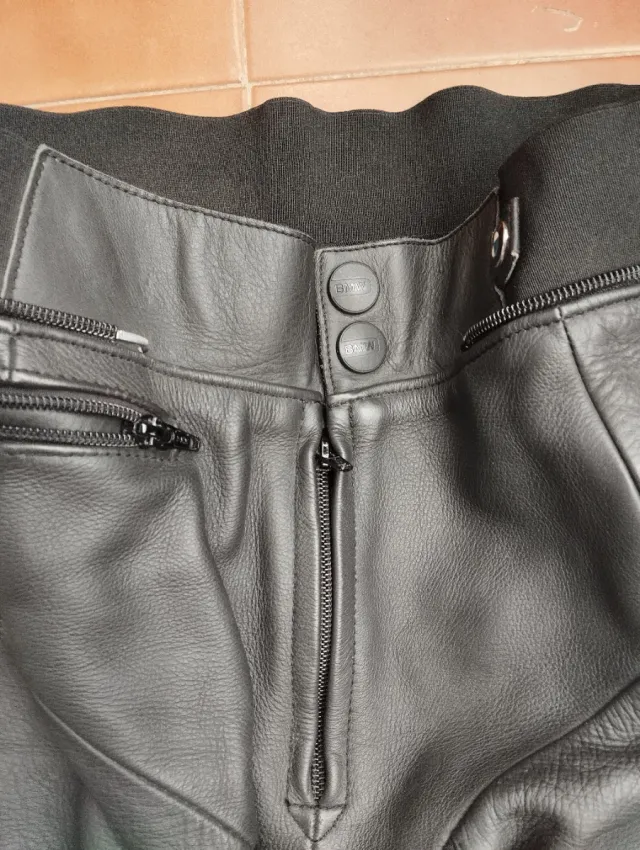 Chaqueta y pantalón moto BMW motorrad