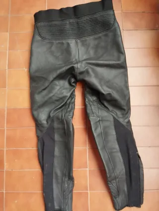 Chaqueta y pantalón moto BMW motorrad