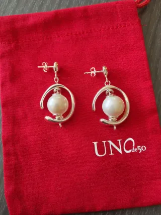 Pendientes UNO de 50 Perla Plata