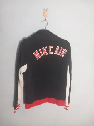 Chaqueta Nike Air con capucha niño