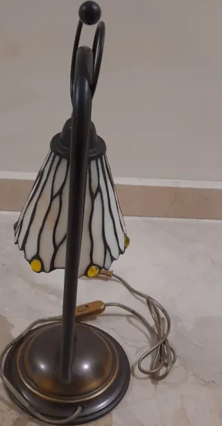Lámpara de mesa Tiffany...NO ENVÍO