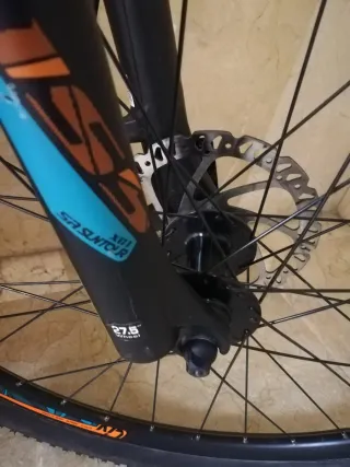 Bici MTB Marca: GIANT, Modelo: LIV BLISS, 27.5", S