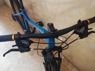 Bici MTB Marca: GIANT, Modelo: LIV BLISS, 27.5", S