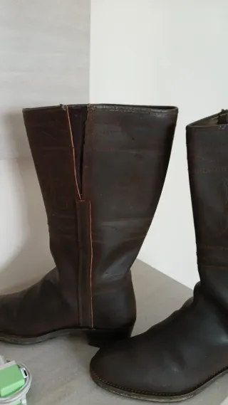 Botas de cuero marrones