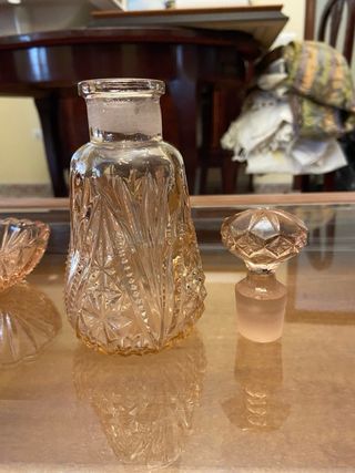 Juego tocador antiguo vidrio rosa