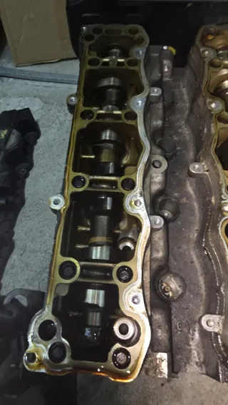 Culata completa de motor Citroen C2 VTS