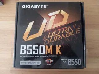 SIN USAR-Ventilador AMD Ryzen 5 5600 GT + Cajas