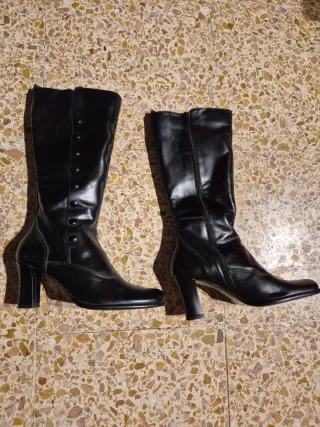Botas altas negras Talla 38