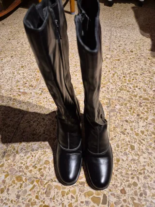 Botas altas negras Talla 38