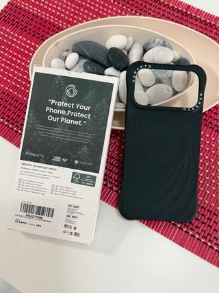 Funda Ornarto iPhone 17 Pro Max