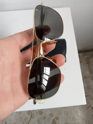 Gafas de sol aviador AO doradas